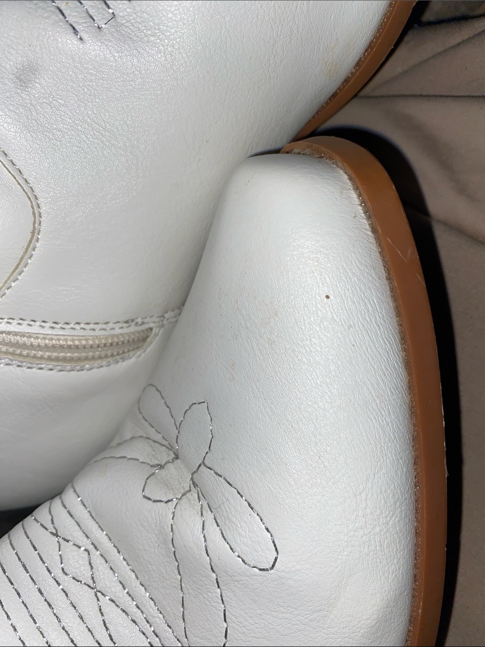 White Embroidered Knee-High Western Boots - Picture 3 of 9